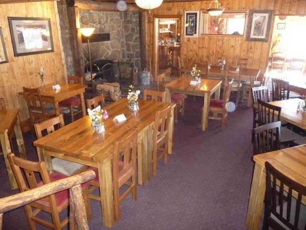 The Twin Lakes Inn Екстериор снимка
