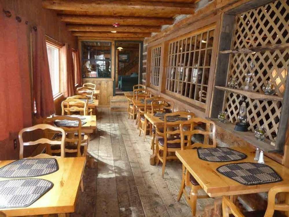 The Twin Lakes Inn Екстериор снимка